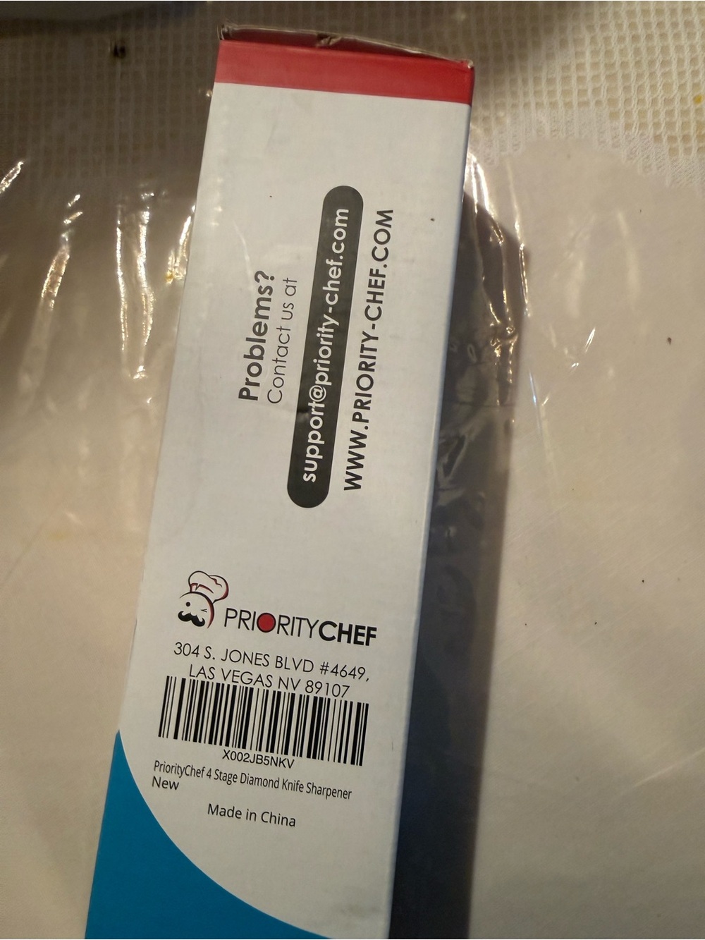 Priority Chef Blue and White Knife Sharpener - 4 Stage Diamond